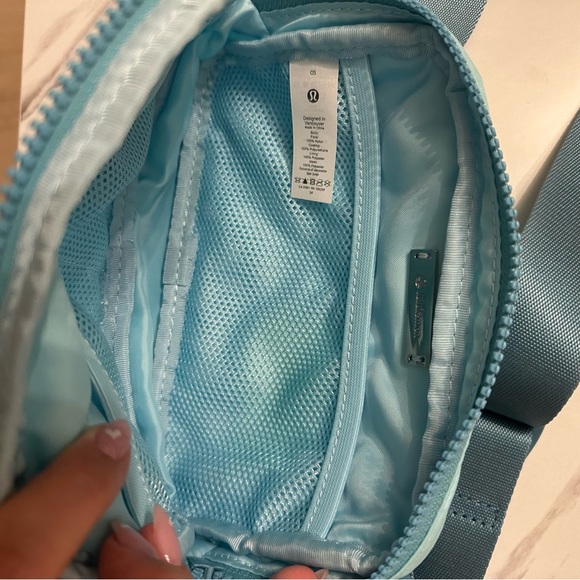 Lululemon Everywhere Belt Bag Icing Blue - SOLD ON US POSH - Picture 2 of 2